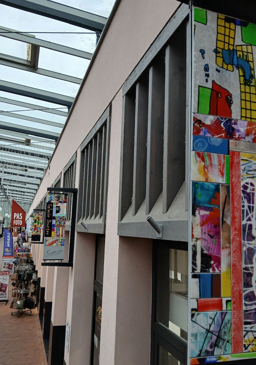 Nieuwe kunst op de gevel van onze galerie